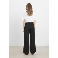 101237 Donna Loose - Medium Length