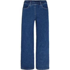  101239 Donna Loose Cropped