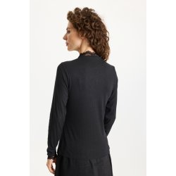 16810 Yvonne t-shirt