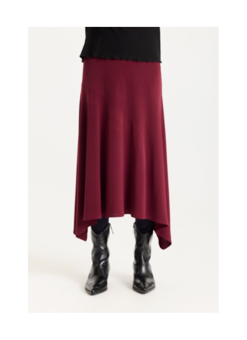 16898 Tina skirt