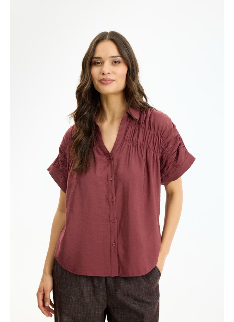 17197 Juliane shirt