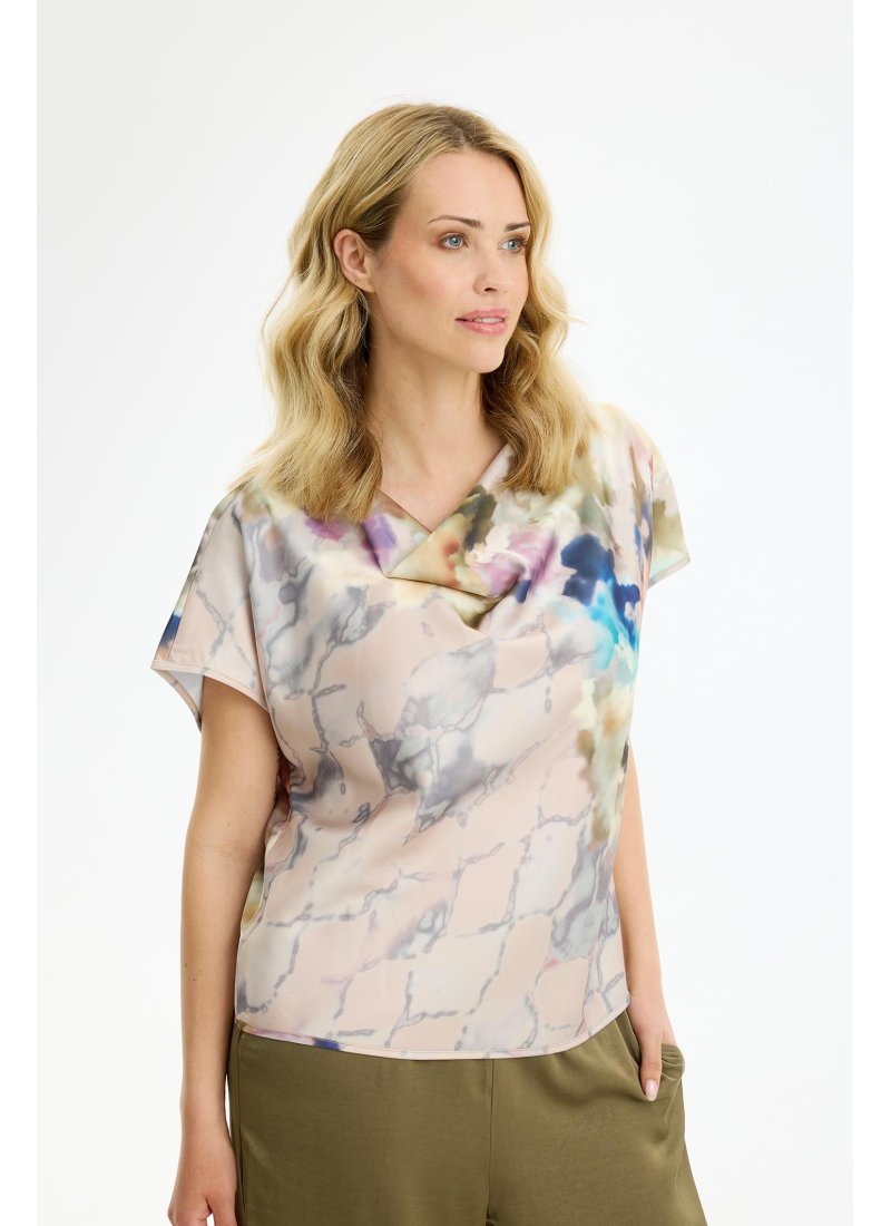 17202 Skye blouse