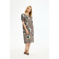17215 Scottie dress