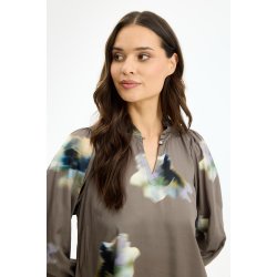 17216 Scottie blouse