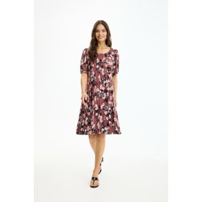 17254 Lucette dress 1/2 sleeve