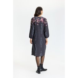 17310 Poet dress