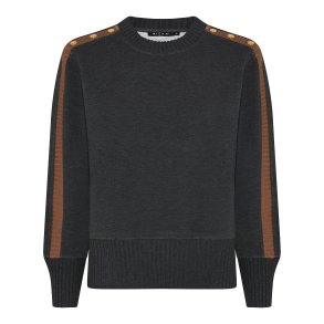 179-189 Sweather_ Sporty Winte