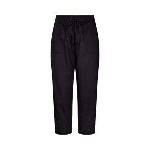 18042 SC-AKILA 23-C Shorts