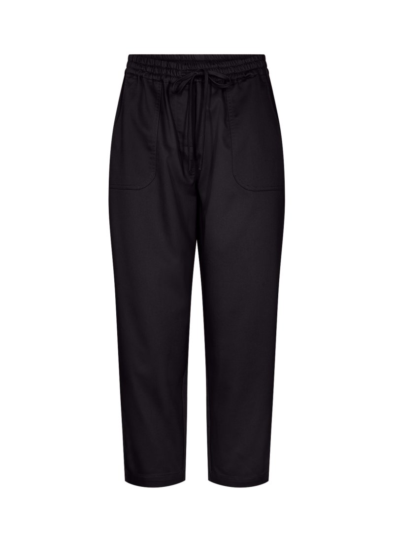 18042 SC-AKILA 23-C Shorts