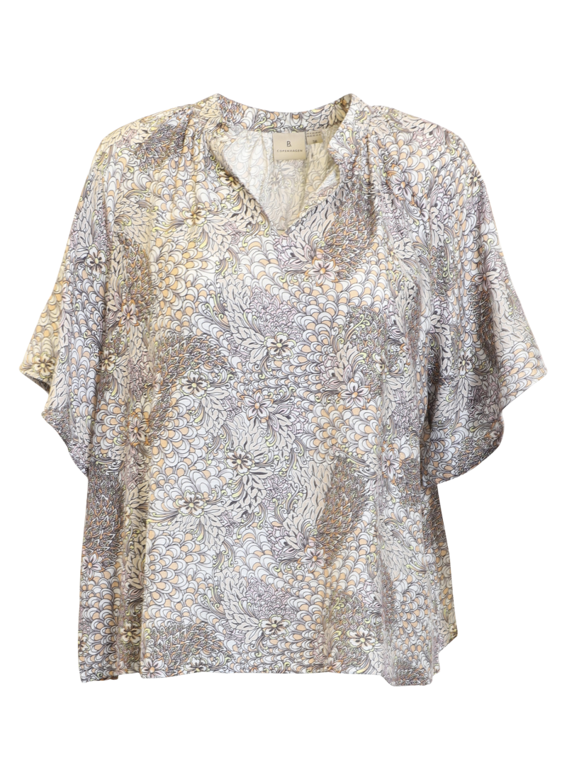 220527 Bluse