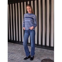 3945 All over jaquard pullover