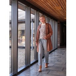 4045 "Animal" design pullover