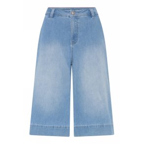6632 682 Shorts