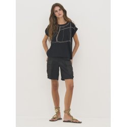 8817-52 Dacia Tee