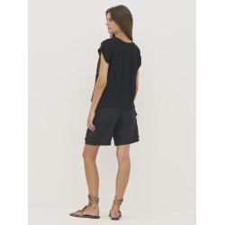 8817-52 Dacia Tee