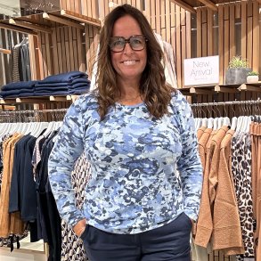 028107 FALLERSLEBEN Bluse