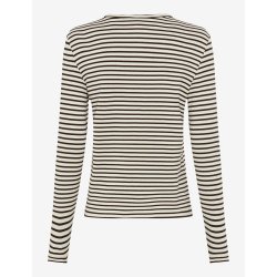 90-0083 CARINA. L T-shirt