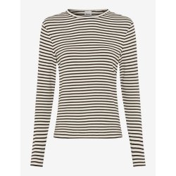 90-0083 CARINA. L T-shirt