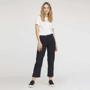 100569 Amelia Slit Straight cr