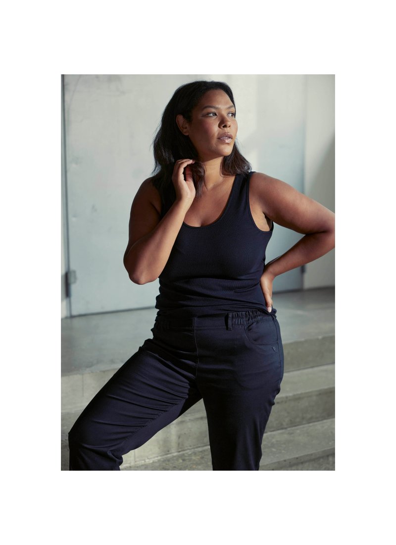 100767 Violet Relaxed ML