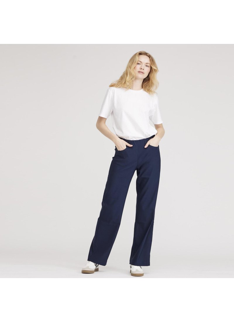 100866 Donna Loose ML