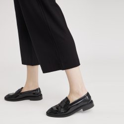 28364 Donna Loose Crop