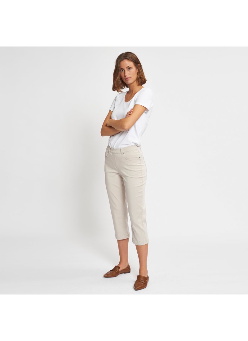 22244 Hannah Regular Capri ML