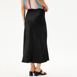 16368 Esmeralda skirt