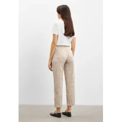 101097 Patricia Pure Regular C