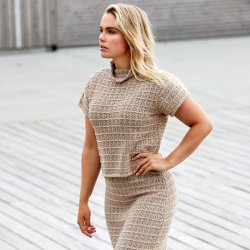 3328 Openwork short sleeve Top